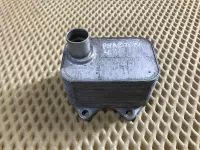 Радиатор масляный Audi Q3 2012>,Passat [B6] 2005-2010,A3 [8P1] 2003-2013,Jetta 2006-2011,Tiguan 2007-2011,Octavia (A5 1Z-) 2004-2013,Altea 2004-2015,A5/S5 [8T] Coupe/Sportback 2008-2016,Q5 [8R] 2008-2017,A4 [B8] 2007-2015 (06J117021D 06J117021J) — фото 1