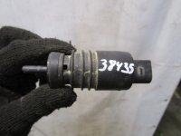 Насос омывателя Audi Q7 [4L] 2005-2015,A3 (8L1) 1996-2003,A4 [B5] 1994-2001,Octavia (A4 1U-) 2000-2011,Leon (1M1) 1999-2006,A6 [C6,4F] 2004-2011,A140/160 W168 1997-2004,Cordoba 1993-1996,Ibiza II 1993-1996 (2 ОТВОДА 1K6955651) — фото 1