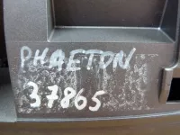 Блок управления климатической установкой на Volkswagen Phaeton — фото 13