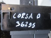 Кнопка аварийной сигнализации на Opel Corsa D — фото 4