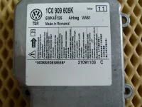 Блок управления AIR BAG на Skoda Fabia 5J — фото 3