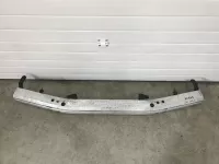 Усилитель переднего бампера на Toyota Land Cruiser — фото 2