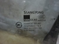 Стекло двери задней левой на SsangYong Actyon C100 — фото 3