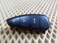 Блок кнопок в руль на SsangYong Actyon C100 — фото 3