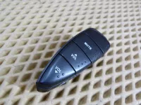 Блок кнопок в руль на SsangYong Actyon C100 — фото 2