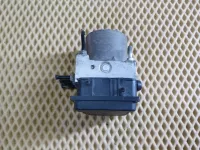 Блок ABS (насос) Nissan Tiida (C11) 2007-2014 (47660EM16B) — фото 1