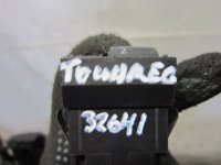 Кнопка обогрева сидений на Volkswagen Touareg GP — фото 4