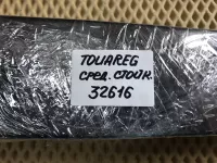 Накладка стойки на Volkswagen Touareg GP — фото 26
