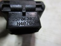 Переключатель регулировки зеркала на Nissan Almera G15 — фото 3