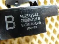 Кнопка стеклоподъемника на Mitsubishi ASX — фото 4