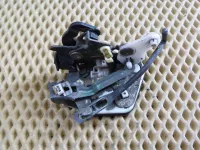 Замок двери задней левой на Hyundai Accent LC — фото 3