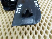 Уголок двери передней правой внутренний на Ford Focus — фото 5