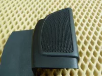 Уголок двери передней правой внутренний на Ford Focus — фото 2
