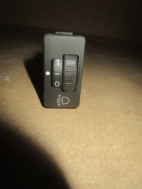 Кнопка корректора фар на Citroen Xsara Picasso — фото 1