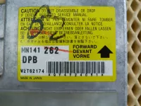 Блок управления AIR BAG на Mitsubishi Lancer — фото 3