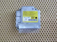 Блок управления AIR BAG на Mitsubishi Lancer — фото 1