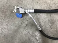 Трубка кондиционера на Opel Astra H — фото 8