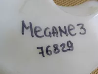 Бачок омывателя на Renault Megane — фото 10