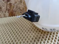 Бачок расширительный на Audi A3 8P — фото 3
