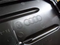 Блок электронный на Audi A4 B7 — фото 5