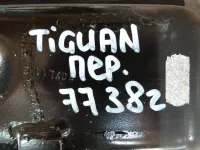 Усилитель переднего бампера на Volkswagen Tiguan — фото 14