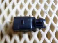 Датчик температуры воздуха VW Tiguan 2007-2011 VW Tiguan 2011-2016 (8Z0820535) — фото 1
