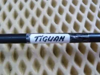 Держатель капота на Volkswagen Tiguan — фото 6