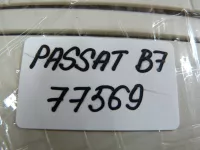 Плафон салонный на Volkswagen Passat B7 — фото 16