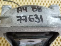 Опора двигателя левая на Audi A4 B8 — фото 7
