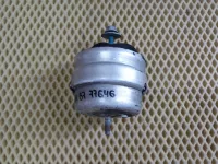 Опора двигателя левая Audi A4 [B7] 2005-2007 (8E0199379AD) — фото 1
