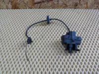Активатор замка крышки бензобака VW Golf V 2003-2009 VW Golf VI 2009-2013 VW Scirocco 2008-2017 VW Tiguan 2007-2011 VW Tiguan 2011-2016 (5N0810773D) — фото 1
