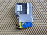 Блок управления AIR BAG на Volkswagen Passat B7 — фото 1