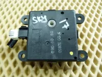 Моторчик заслонки печки на Nissan Skyline Crossover J50 — фото 1