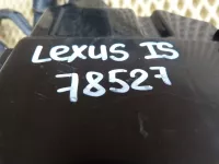Блок предохранителей на Lexus IS250 XE20 — фото 27