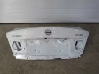 Крышка багажника на Nissan Fuga Y51 — фото 1