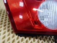 Фонарь задний внутренний левый на Nissan Fuga Y50 — фото 2