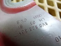 Петля капота на Audi A3 8V — фото 7