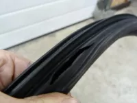 Уплотнитель двери на Audi A3 8V — фото 4