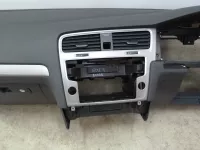 Торпедо на Volkswagen Golf Mk7 — фото 20