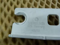 Петля капота на Volkswagen Golf Mk7 — фото 10