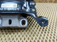 Опора двигателя левая на Volkswagen Golf Mk7 — фото 3