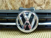 Решетка радиатора на Volkswagen Golf Mk7 — фото 4