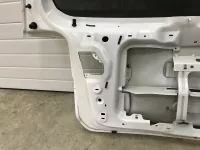 Дверь багажника на Volkswagen Touran — фото 34