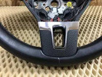 Рулевое колесо на Volkswagen Touran — фото 6