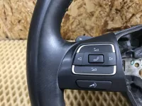 Рулевое колесо на Volkswagen Touran — фото 10