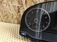 Панель приборов на Volkswagen Touran — фото 6