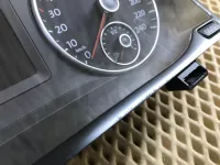 Панель приборов на Volkswagen Touran — фото 11