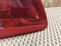 Фонарь задний внутренний левый на Volkswagen Touran — фото 3
