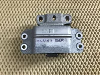 Опора двигателя левая VW Touran 2010-2016 (1K0199555AC) — фото 1
