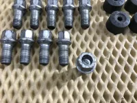 Болт колесный на Volkswagen Touran — фото 3